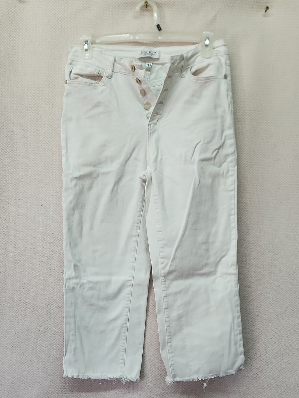 Judy Blue White Button-Front Crop Jeans